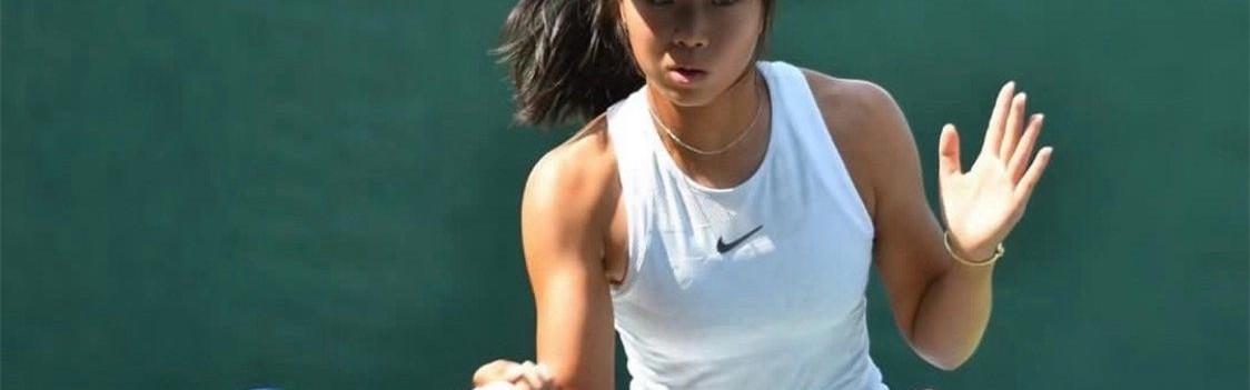 u球体育-2-0晋级第三轮！中国女网15岁新星闪耀成人赛：追赶郑钦文王欣瑜