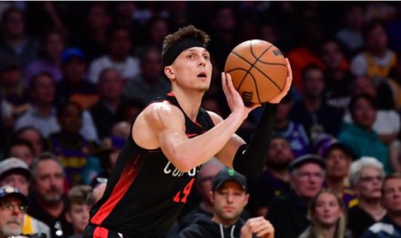 巴特勒想走热火还有我！希罗致命一击带队复仇魔术